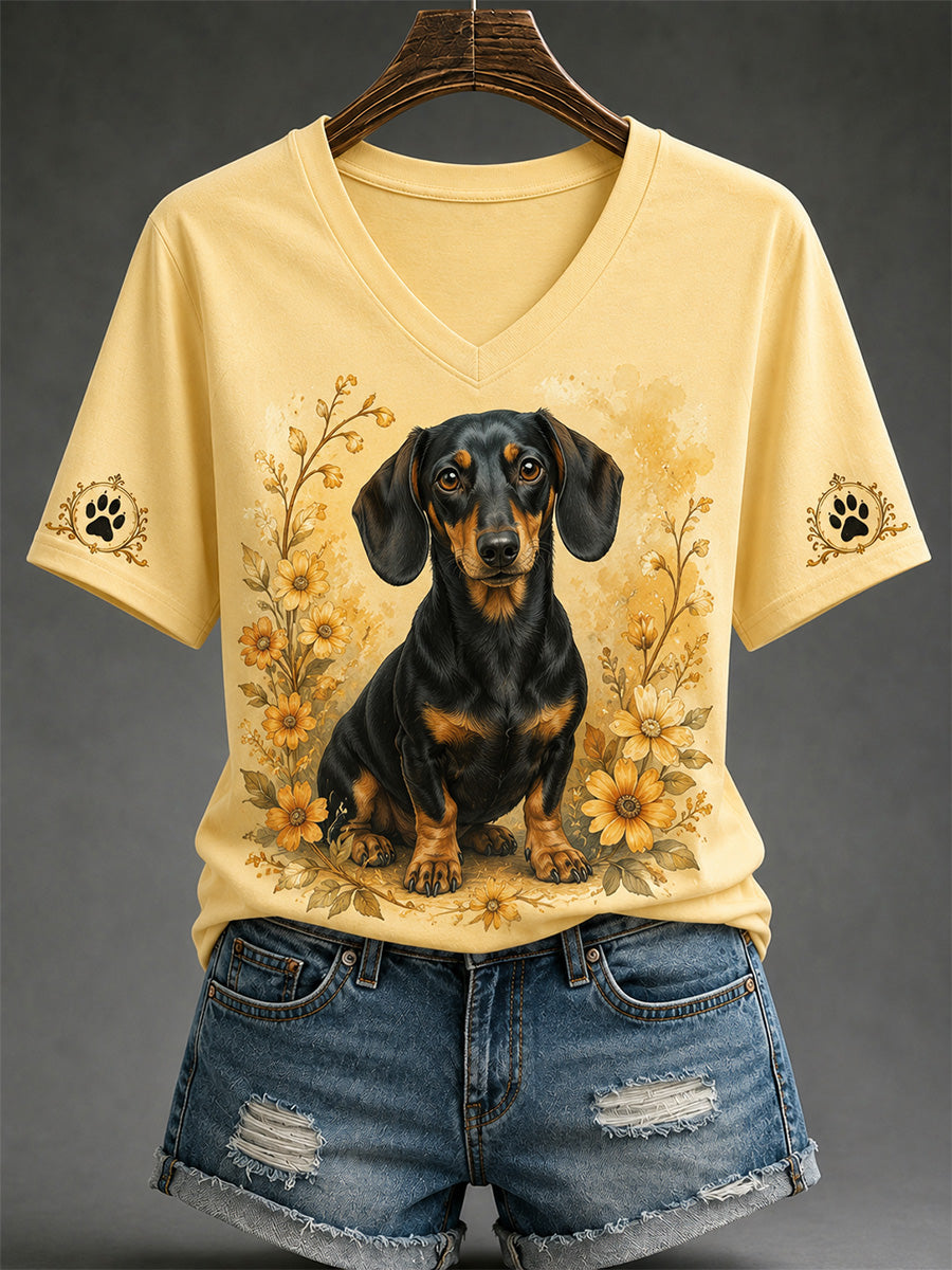 Damski codzienny t-shirt z dekoltem w kształcie litery V i motywem psów w stylu retro